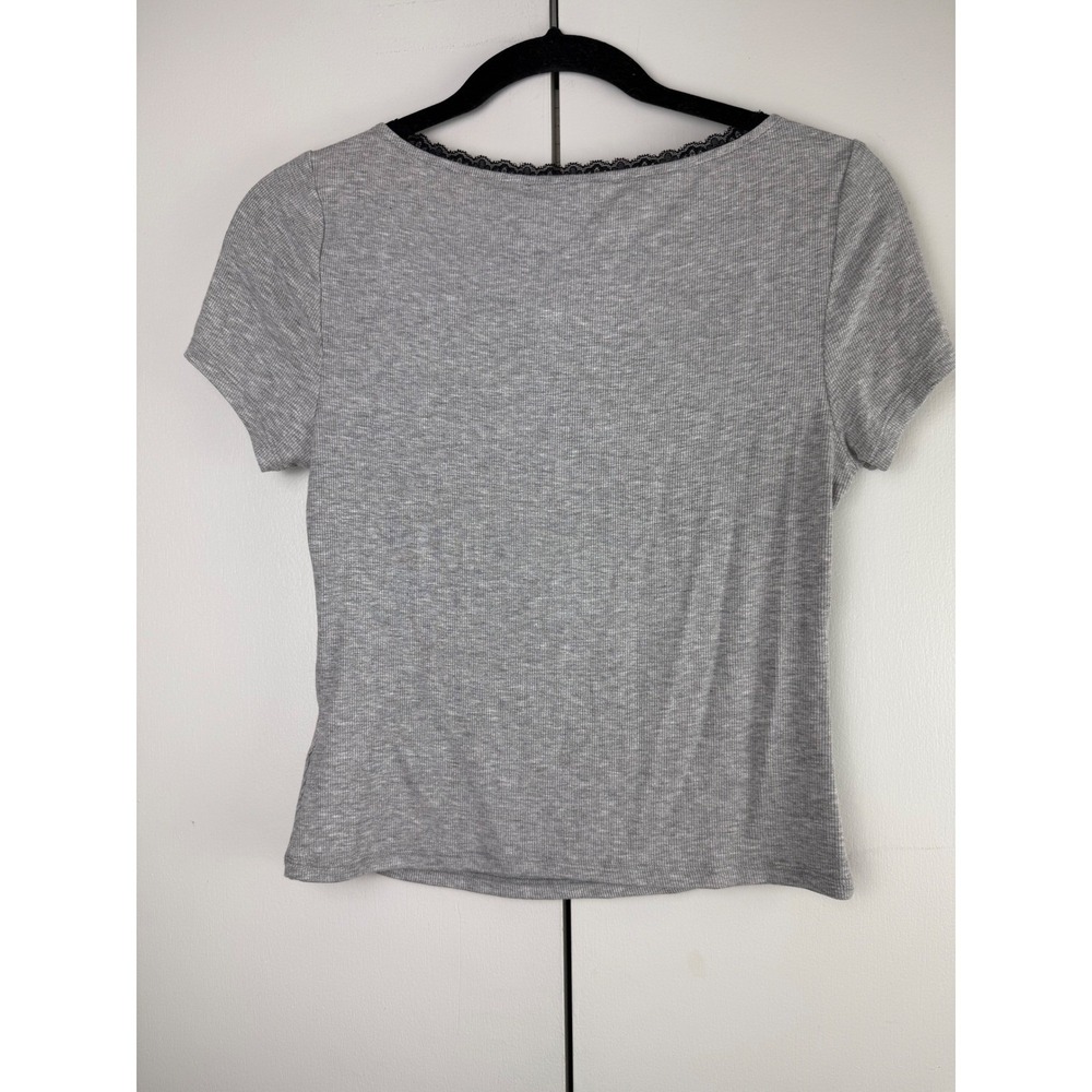 Elodie Grey Ribbed Top Lace Trim Scoop Neck Coquette Y2K Basic NWT Med - Picture 2 of 7